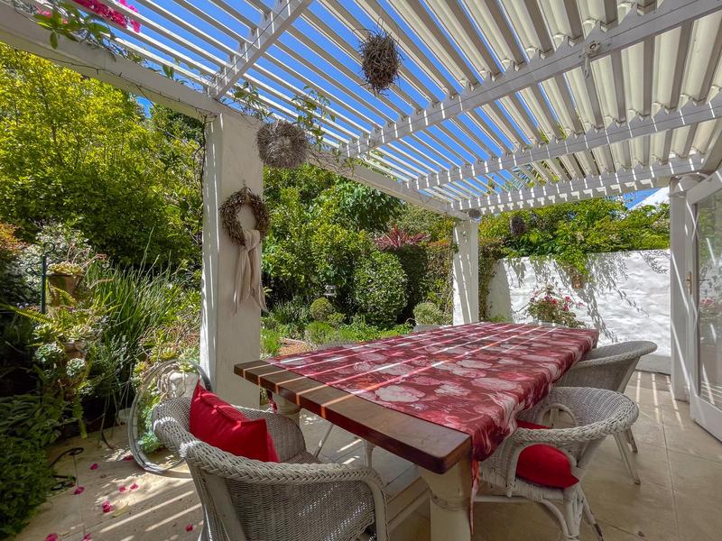 To Let 3 Bedroom Property for Rent in Constantia Western Cape